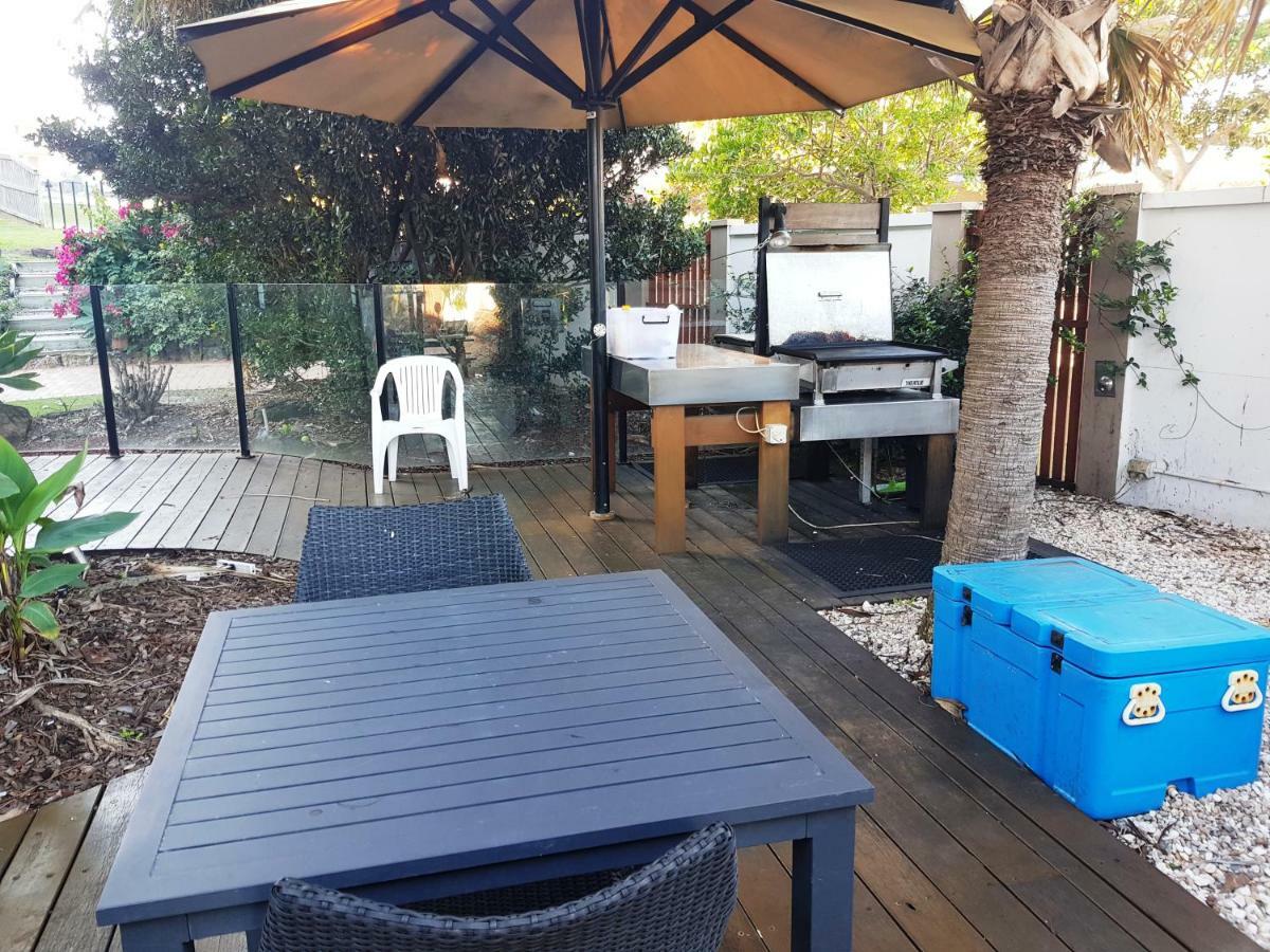 Casablanca Beachfront Apartments Bribie Island North Exterior foto