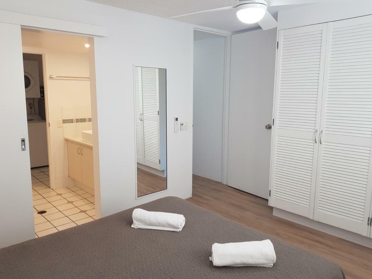 Casablanca Beachfront Apartments Bribie Island North Exterior foto